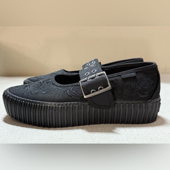 Women’s VANS Mary Jane Creeper Shoe (Halloween)- Spooky Black Size: B 5/ W 6.5 - Picture 8 of 8